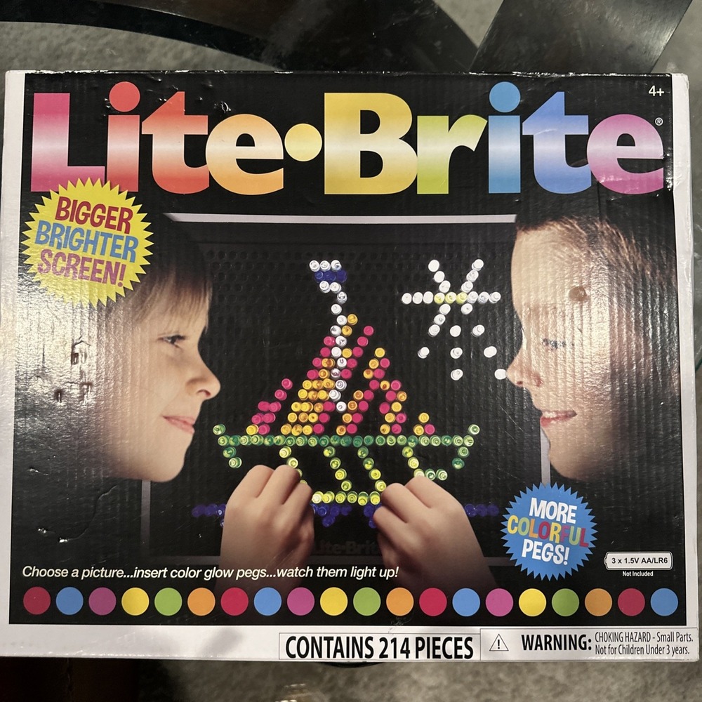 Lite-Brite Classic Retro and Vintage Toy Gift for Girls and Boys 255 Pieces NEW